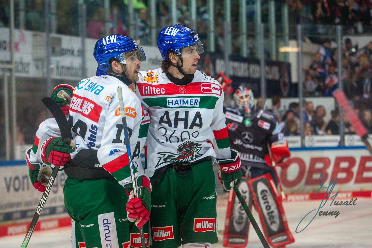 Chris Collins (Augsburger Panther) beim Spiel gegen die Iserlohn Roosters am 7.3.2025